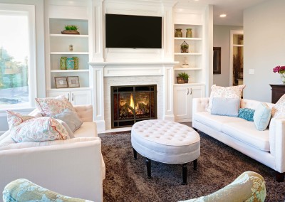 Sitting Room – Transitional Elegance