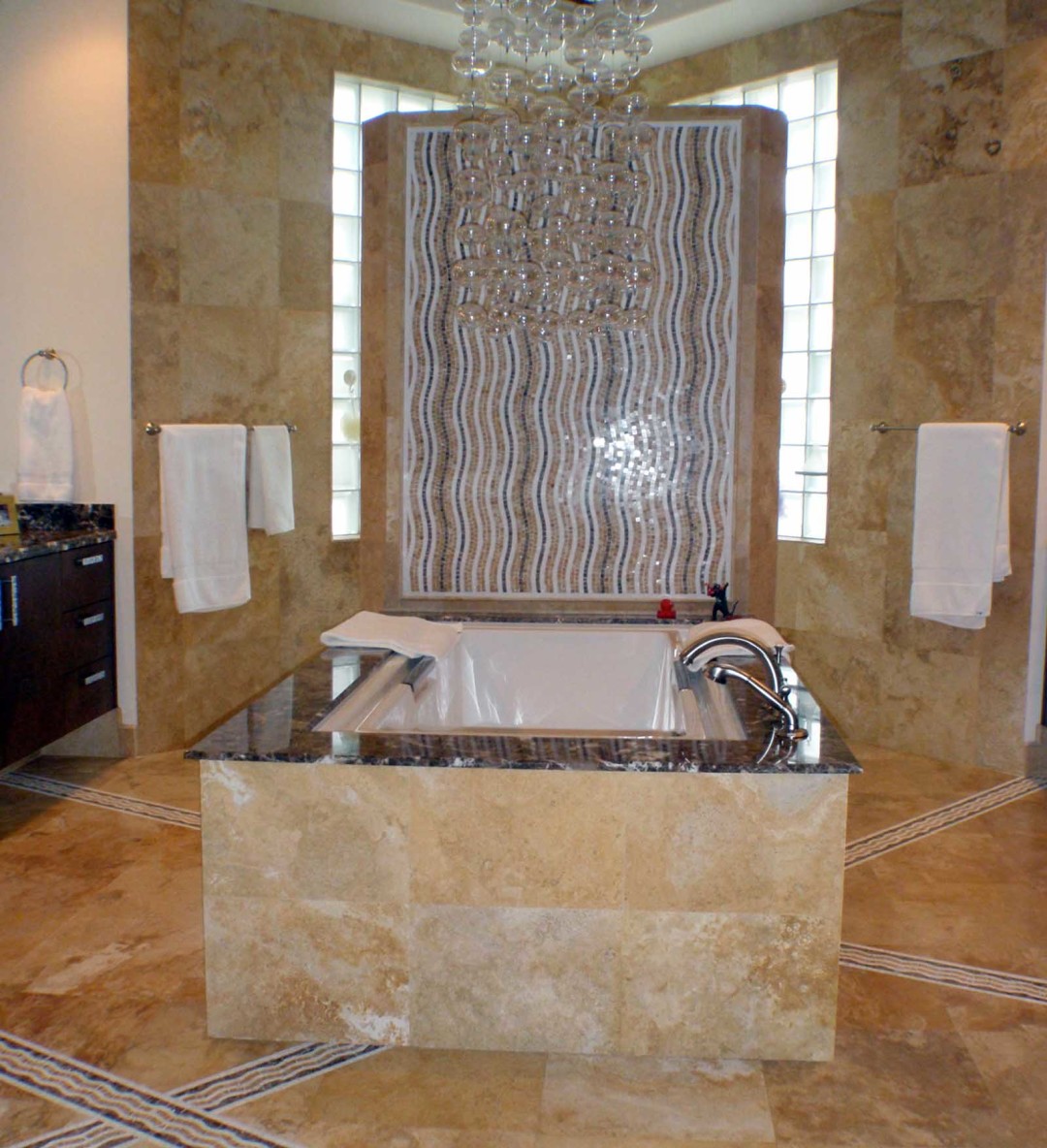 transitional bathroom elegant